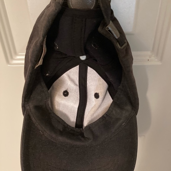 Baseball Cap - Picture 2 of 3